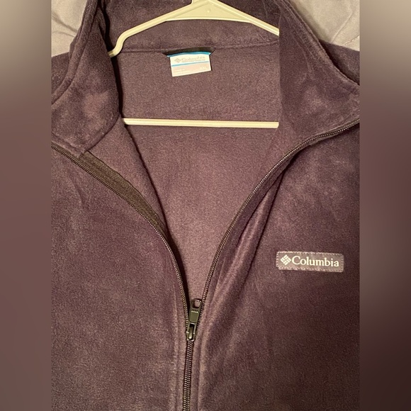 Steens Mtn Fleece Vest​​ - Picture 2 of 4